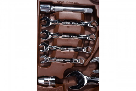 OMBRA Набор инструмента универсальный 1/4", 1/2"DR, 82 предмета