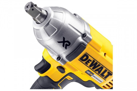 DEWALT 18В XR имп.гайковерт 950Н (без АКБ и ЗУ) DCF899N