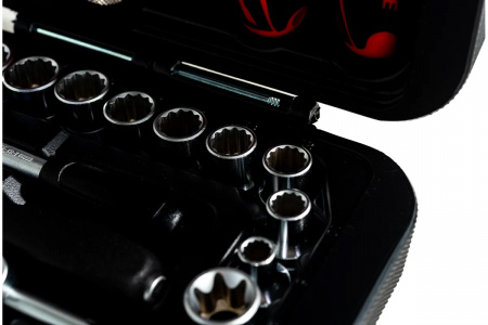 FORCE Набор инструмента 1/4"&3/8"&1/2" 12-гран. головки 4-32 мм, E4-E20, 142 пр